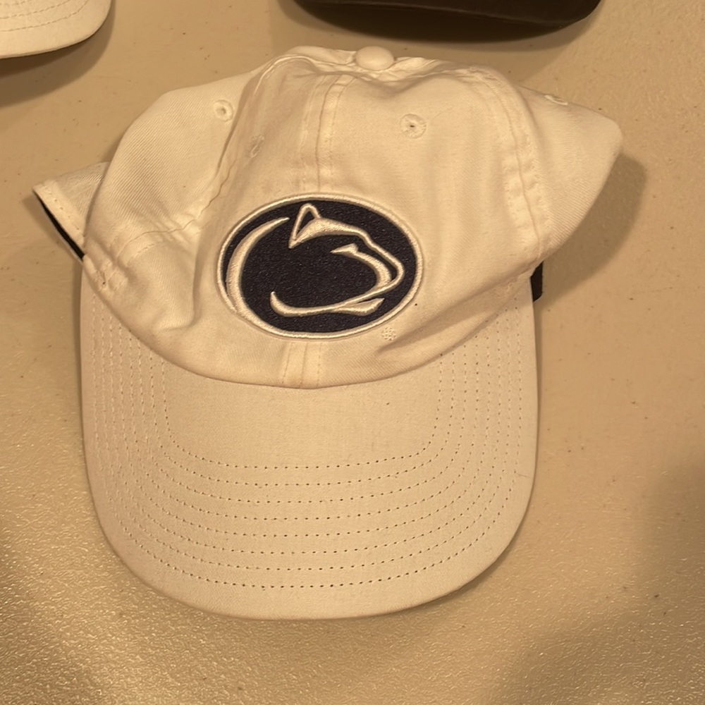8 hat bundle - Picture 9 of 9